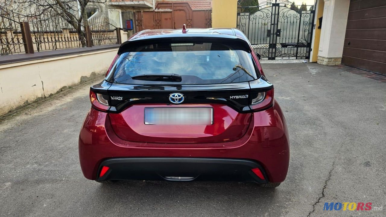 2021' Toyota Yaris photo #4