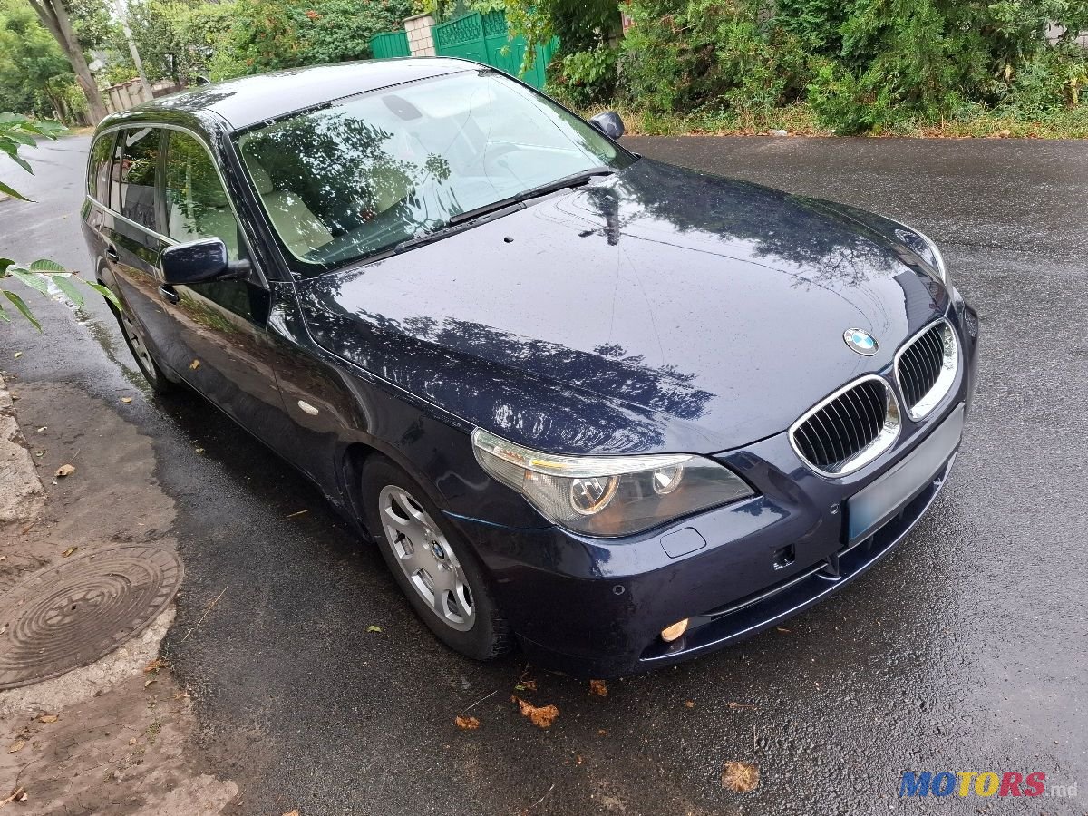 2005' BMW 5 Series Touring photo #4