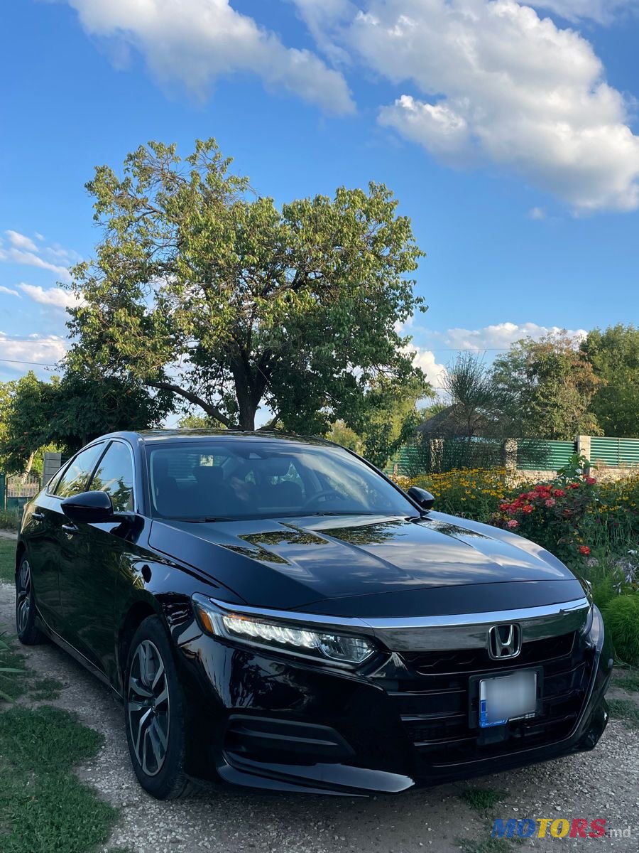 2018' Honda Accord photo #2