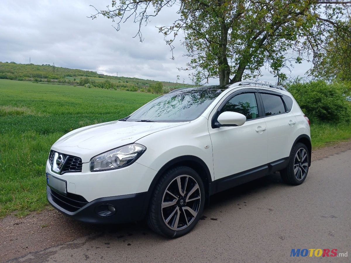 2011' Nissan Qashqai photo #1