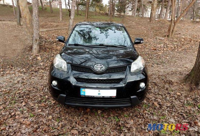 2010' Toyota Urban Cruiser photo #5