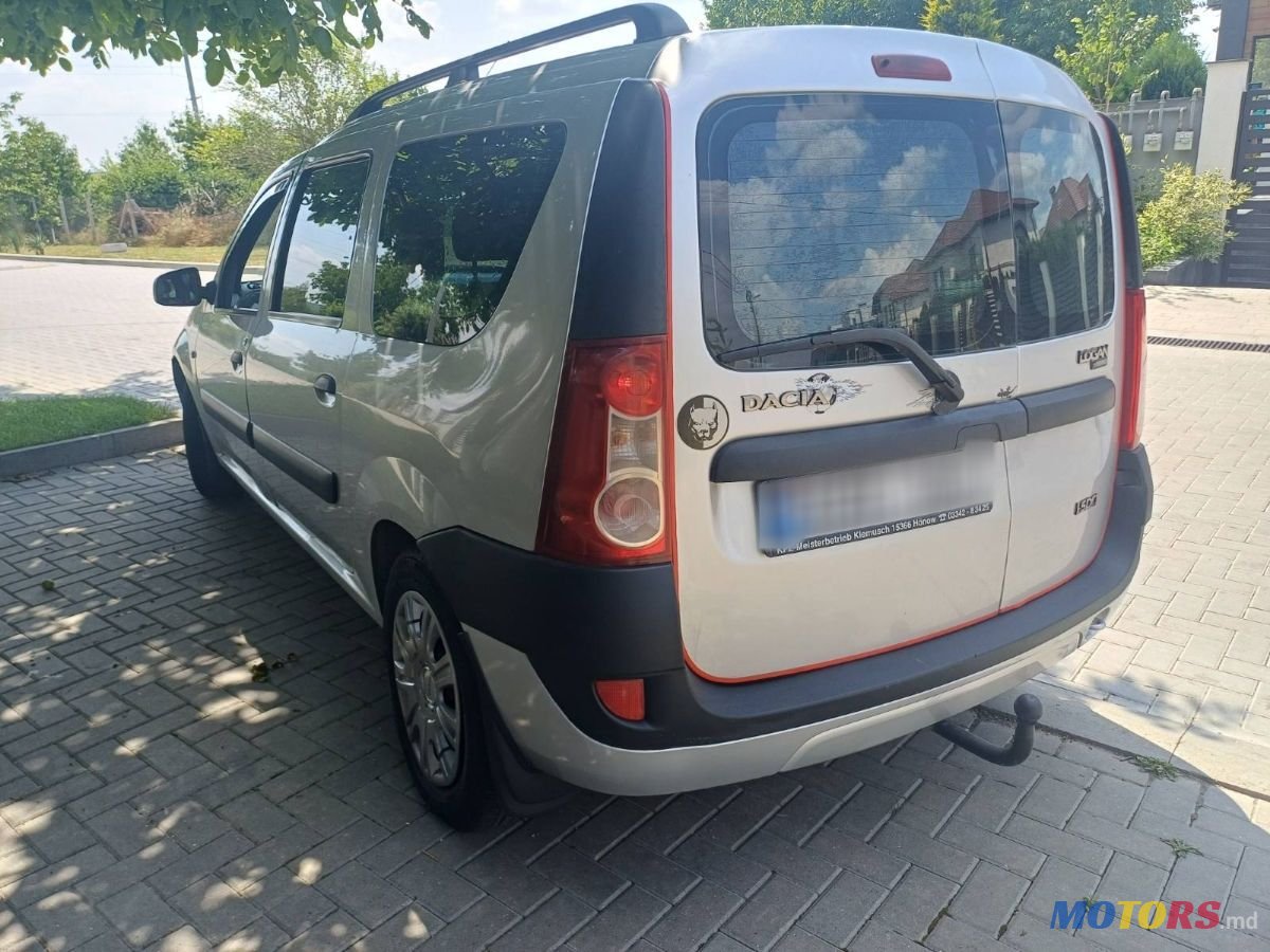 2008' Dacia Logan Mcv photo #3