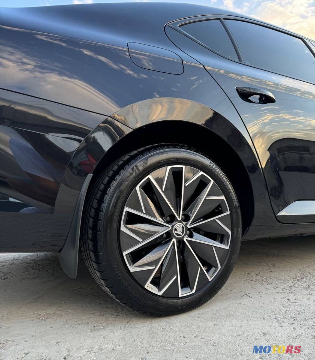 2023' Skoda Superb photo #5