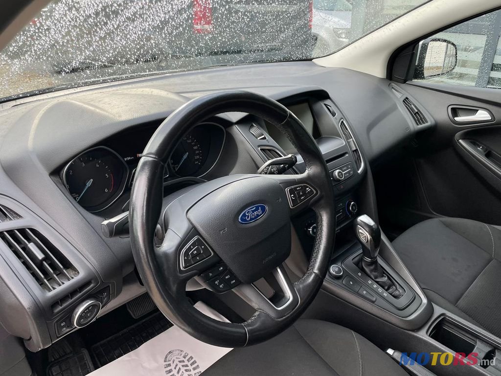 2015' Ford Focus photo #5