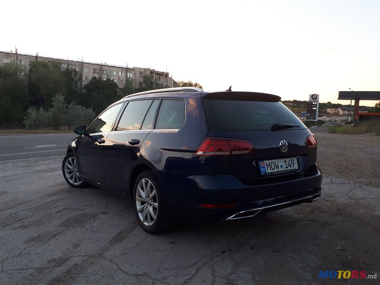 2018' Volkswagen Golf photo #4