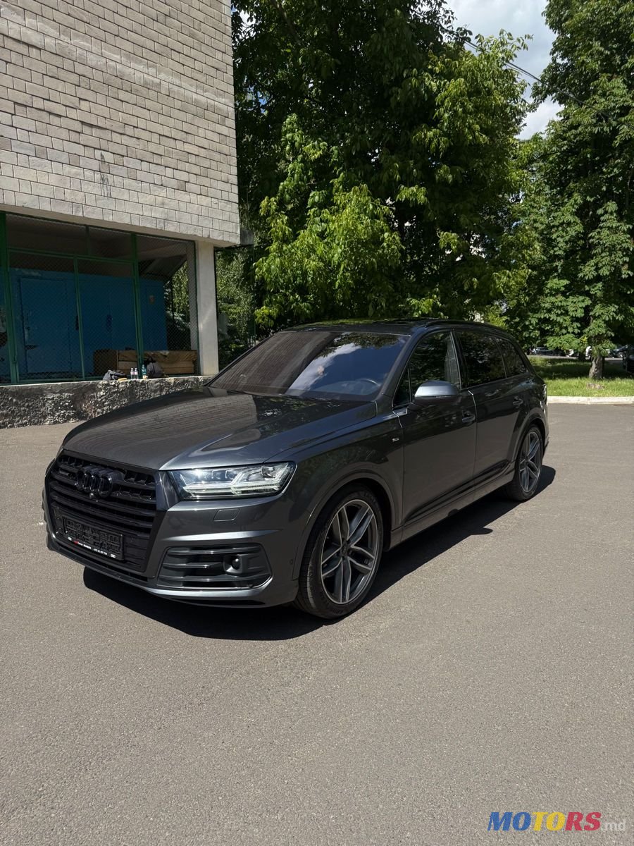 2019' Audi Q7 photo #2