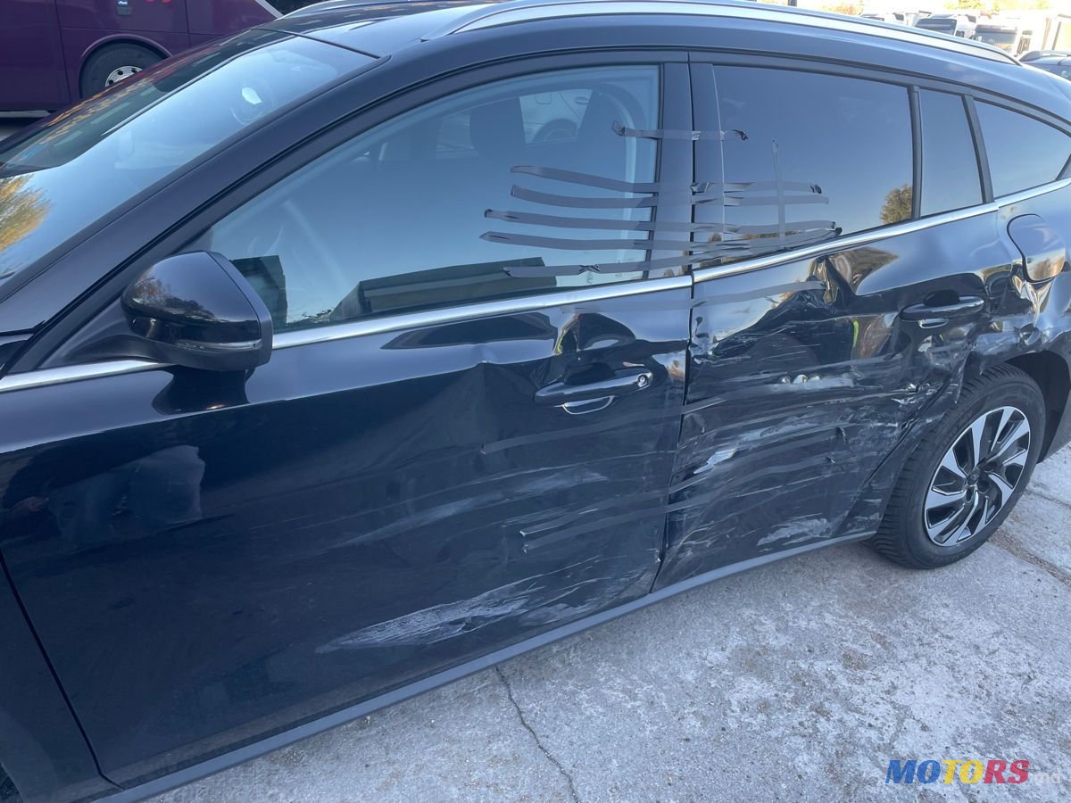 2022' Ford Focus photo #6