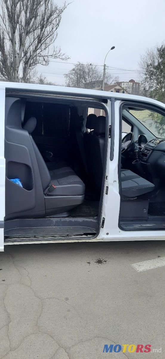 2010' Mercedes-Benz Vito photo #3