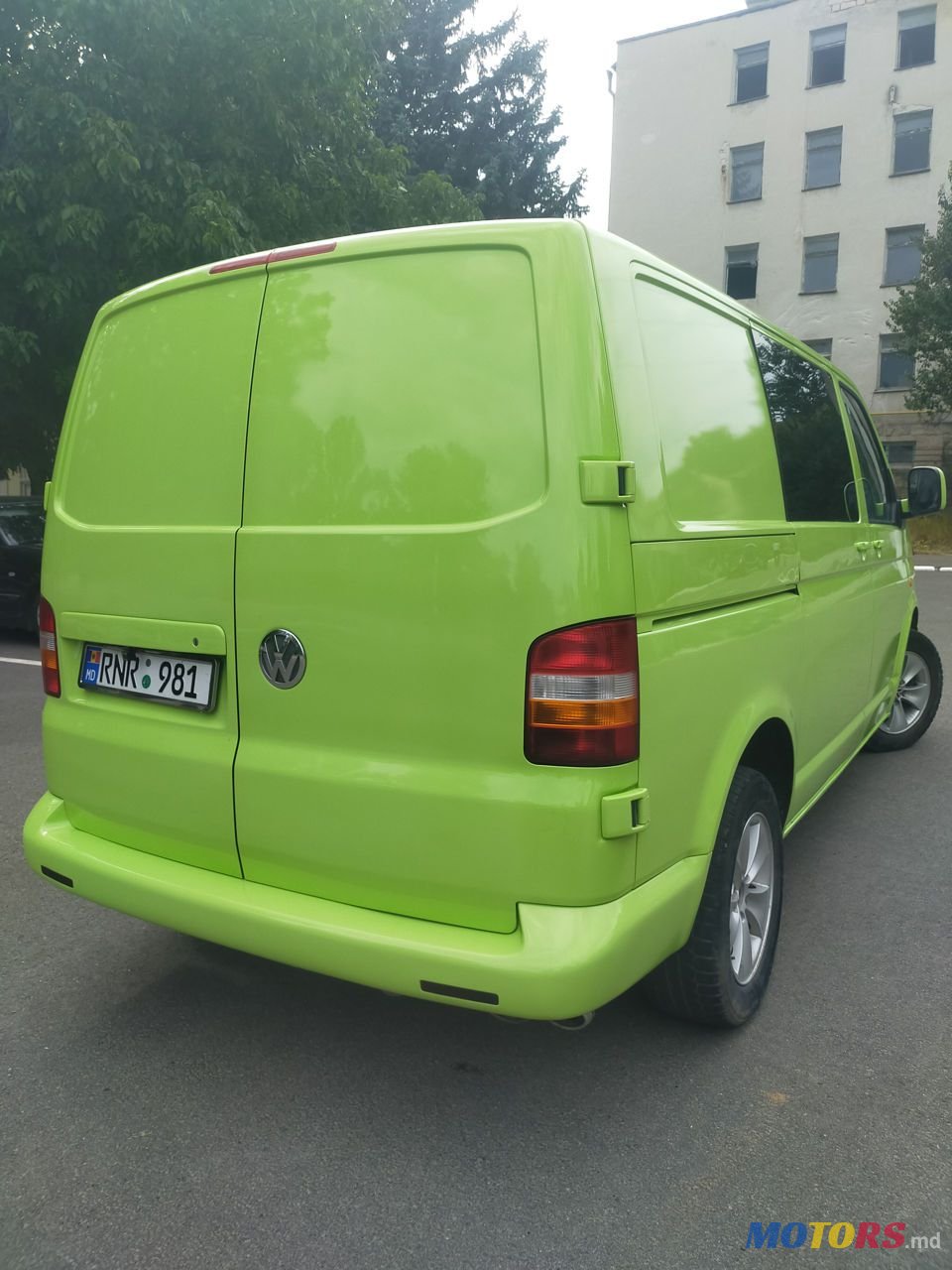 2003' Volkswagen Transporter photo #3