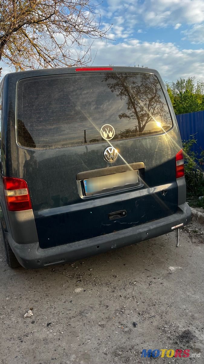 2003' Volkswagen Transporter photo #4