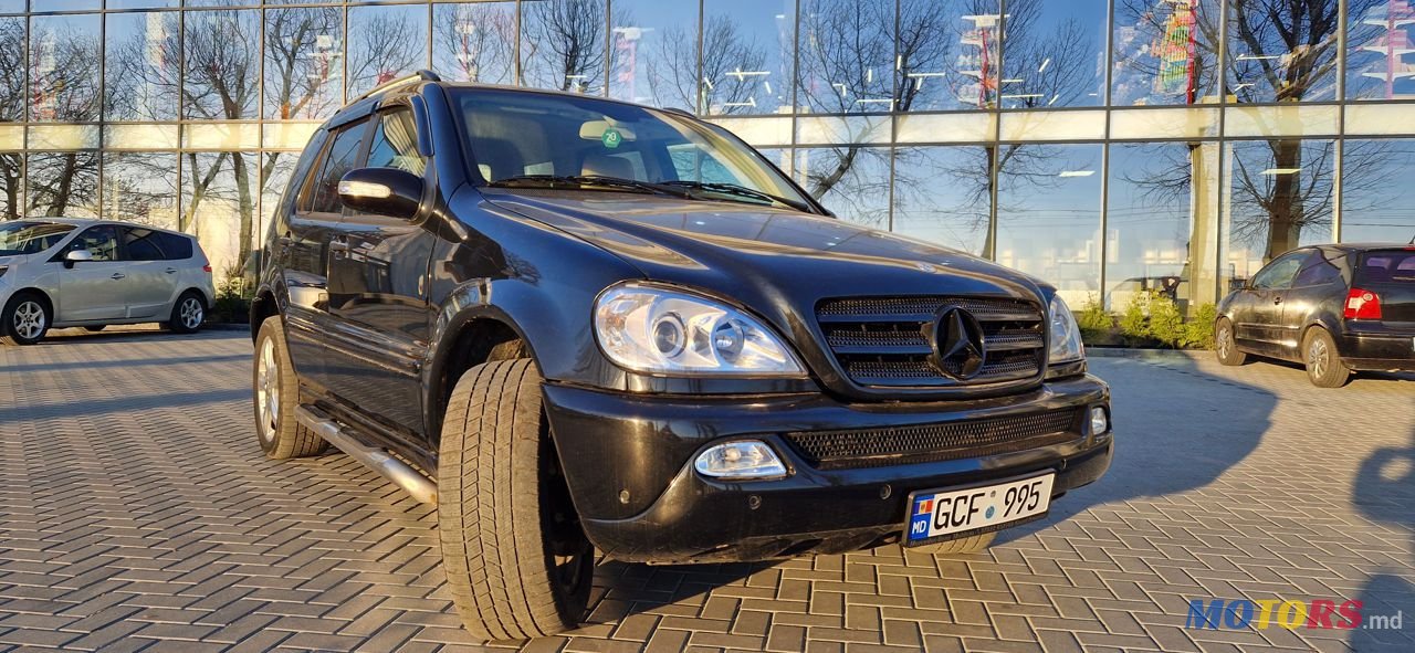 2005' Mercedes-Benz M Класс photo #2