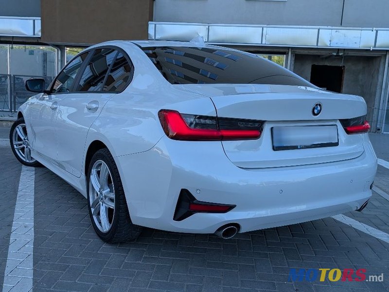 2019' BMW 3 Series photo #5