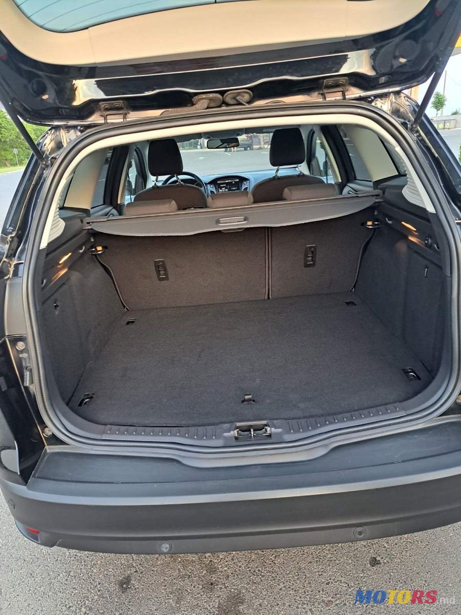 2016' Ford Focus photo #4