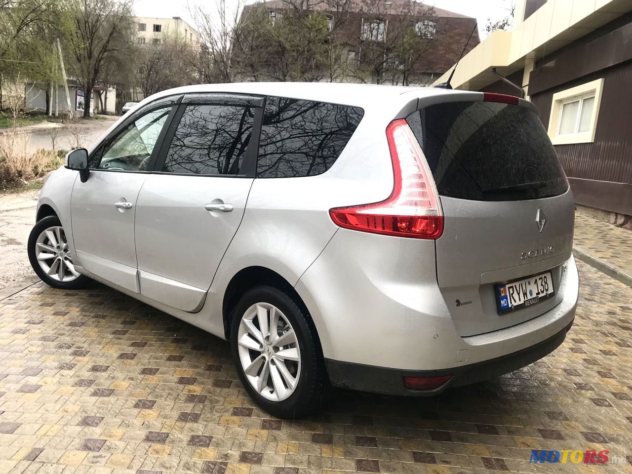 2014' Renault Grand Scenic photo #3