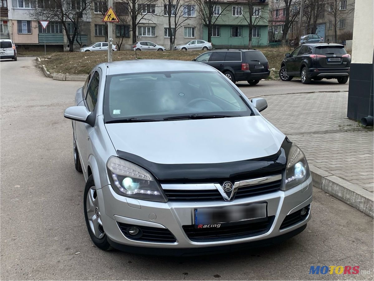 2006' Opel Astra photo #1