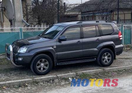 2004' Toyota Land Cruiser Prado photo #1