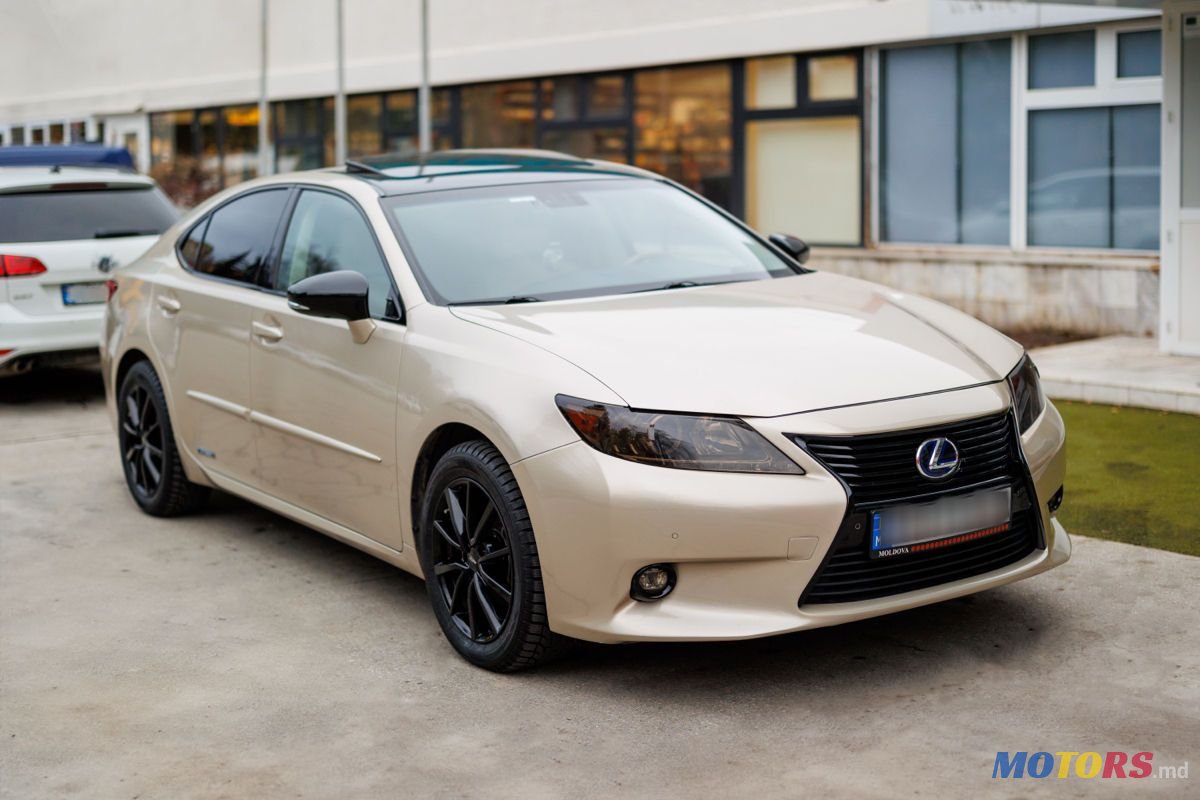 2012' Lexus Es Series photo #1