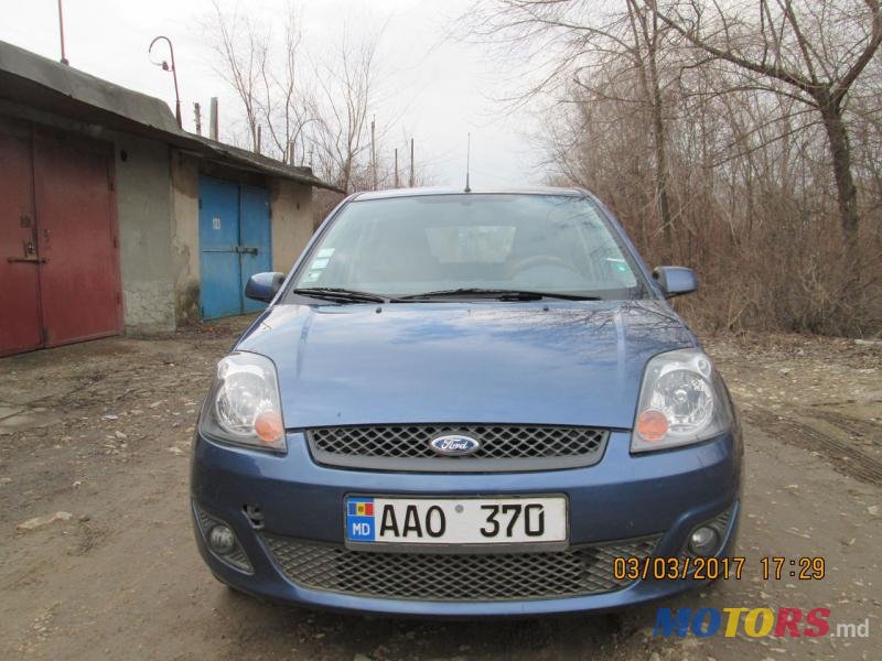 2006' Ford Fiesta photo #1