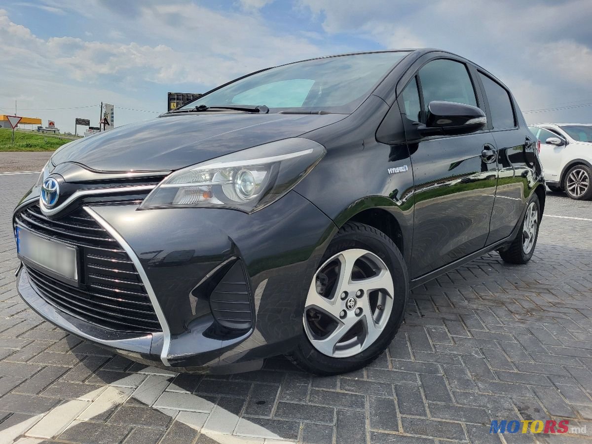 2016' Toyota Yaris photo #3