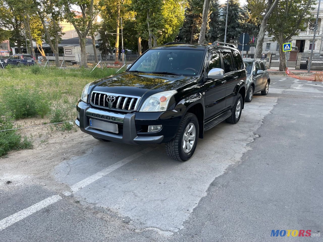 2008' Toyota Land Cruiser Prado photo #2
