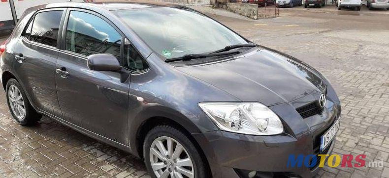 2008' Toyota Auris photo #4