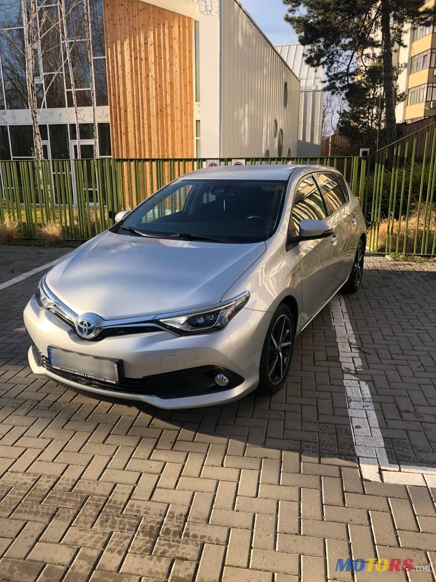 2016' Toyota Auris photo #1