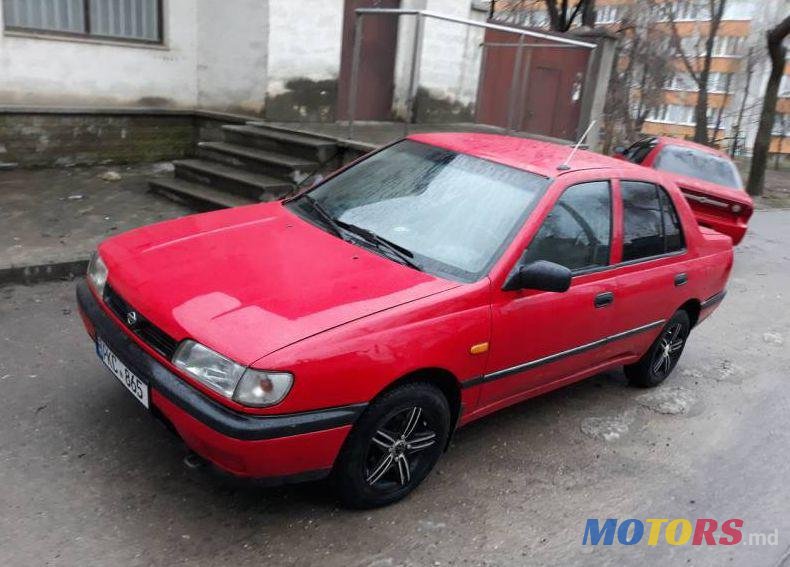 1994' Nissan Sunny photo #1