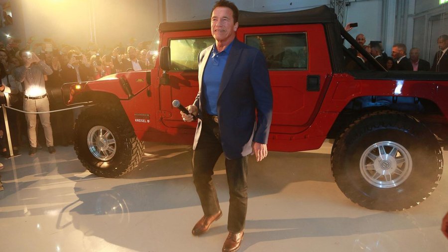 Arnold Schwarzenegger Presents Prototype For Electric Hummer H1