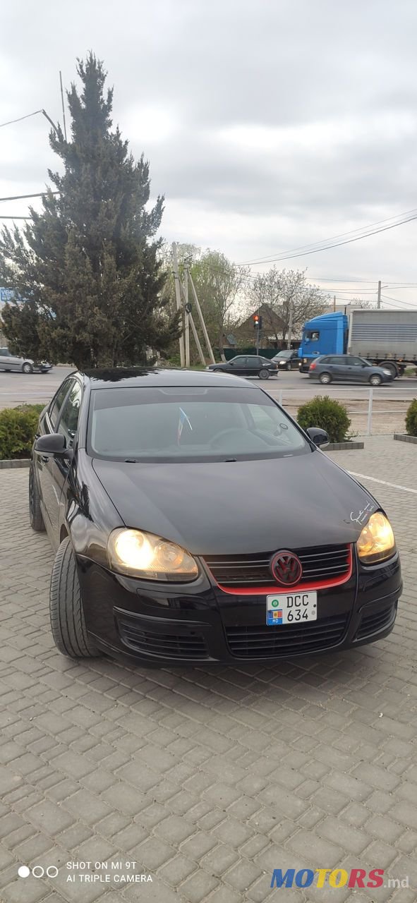 2007' Volkswagen Jetta photo #6