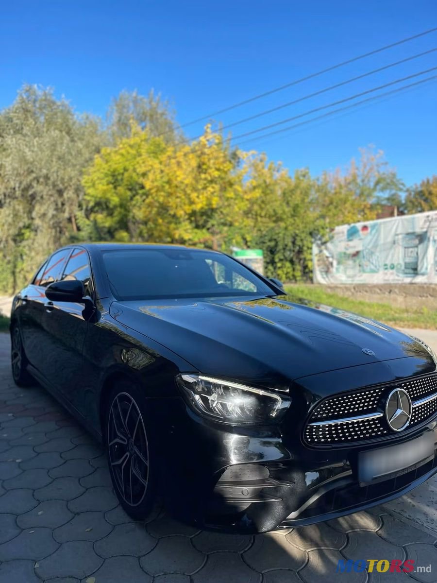 2020' Mercedes-Benz E-Class photo #4