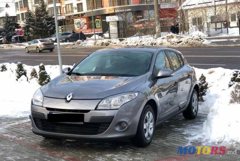 2010' Renault Megane photo #1