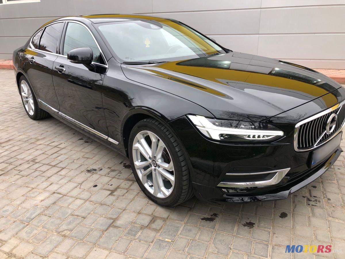 2017' Volvo S90 photo #2