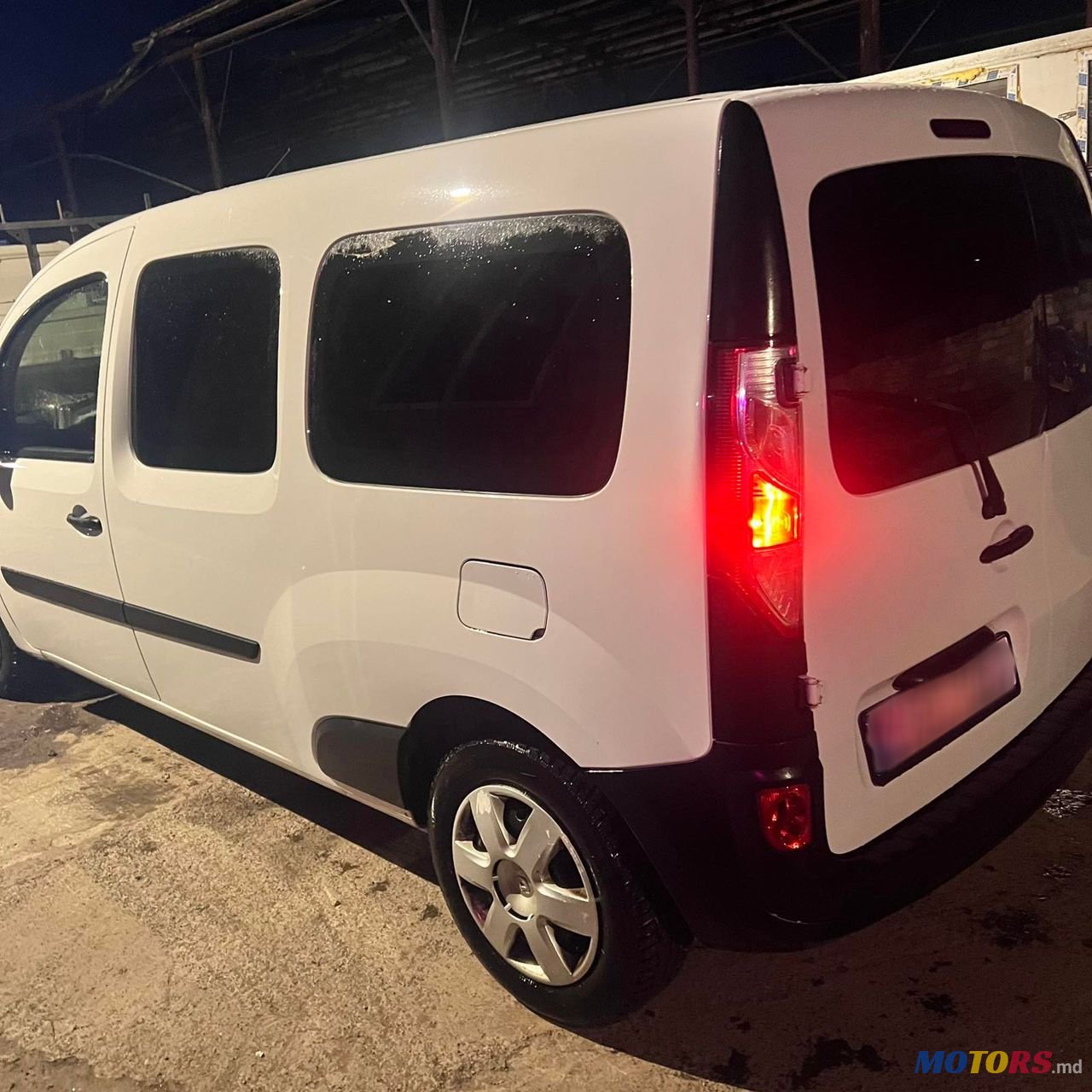 2017' Renault Kangoo Maxi photo #4