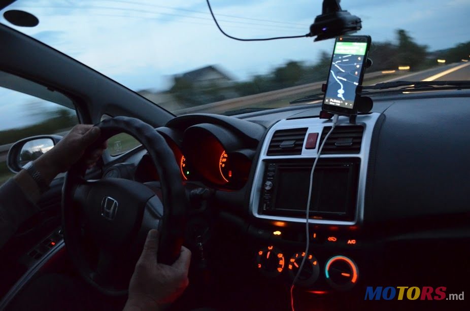 2007' Honda Stream photo #3