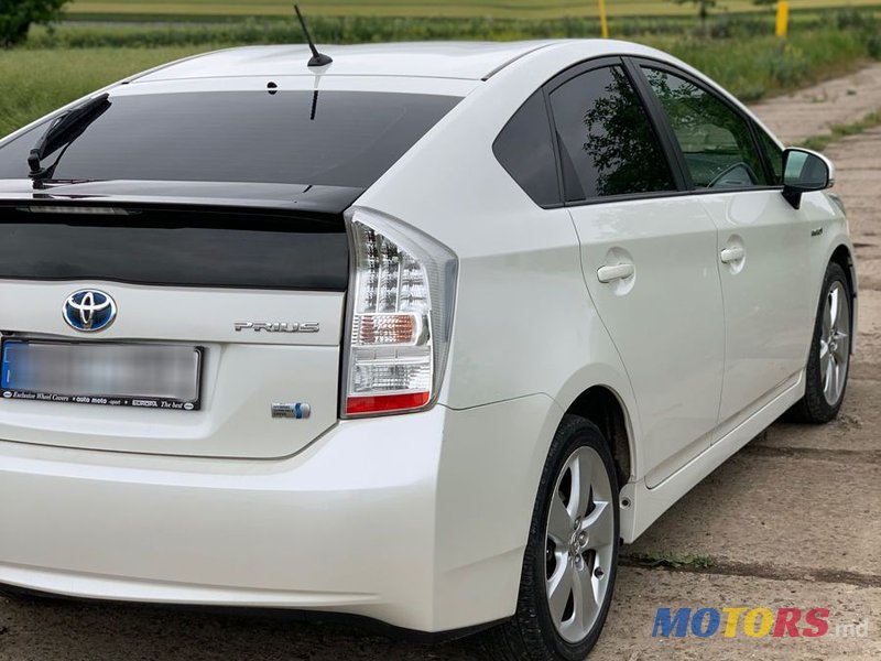 2009' Toyota Prius photo #3