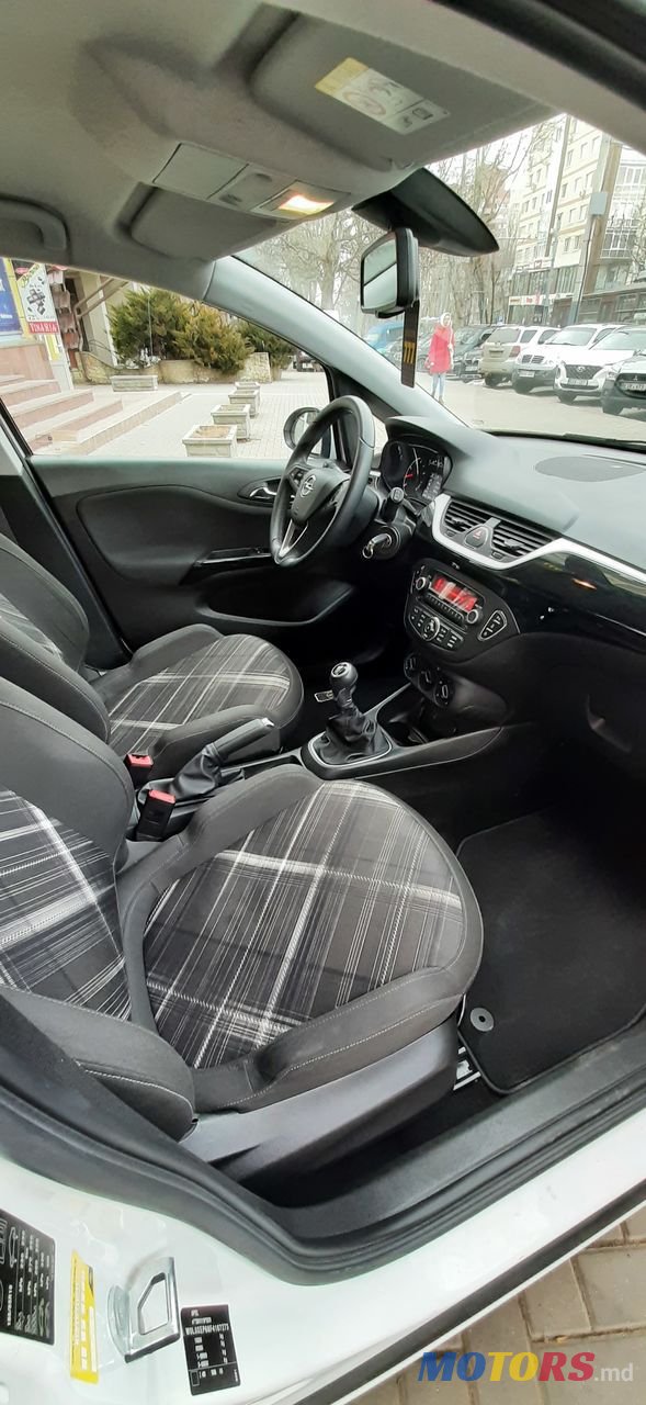 2015' Opel Corsa photo #6