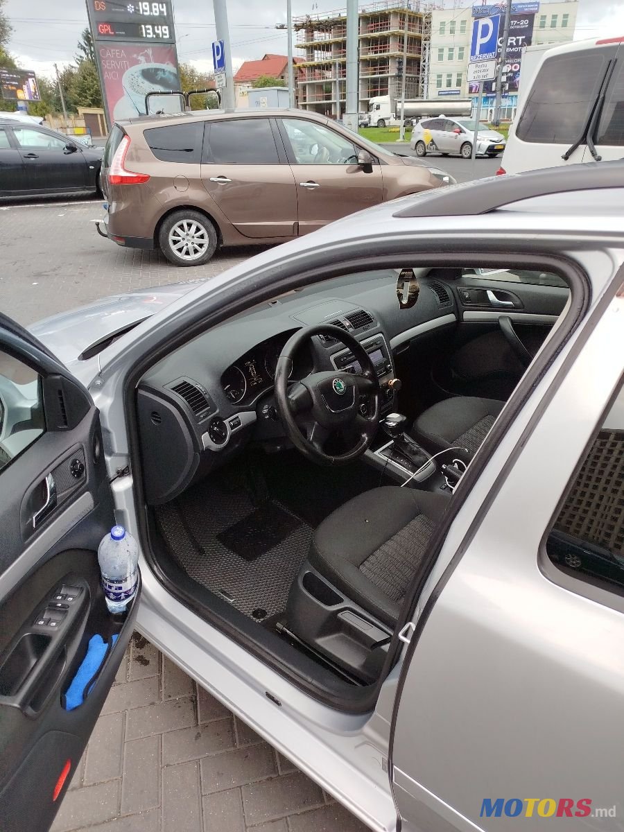 2010' Skoda Octavia photo #1