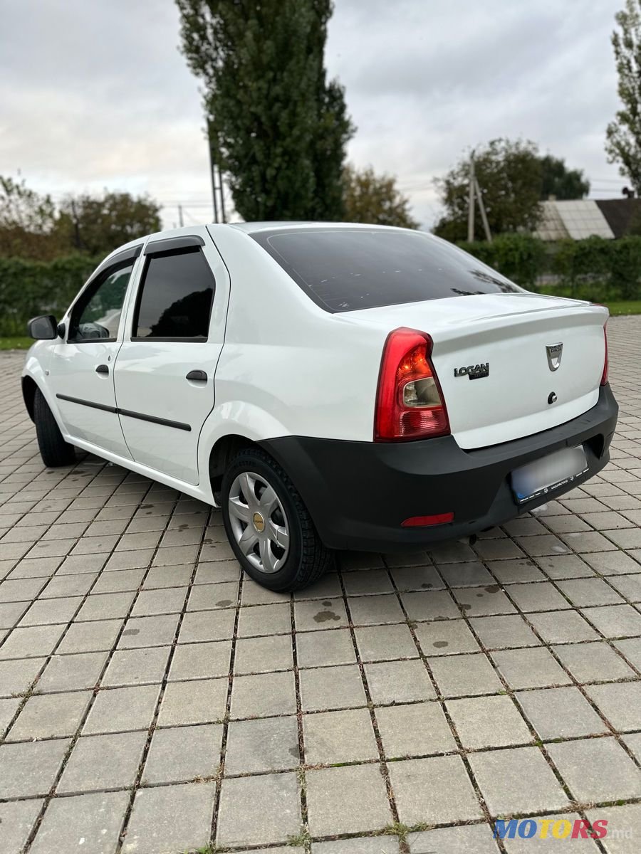 2012' Dacia Logan photo #4