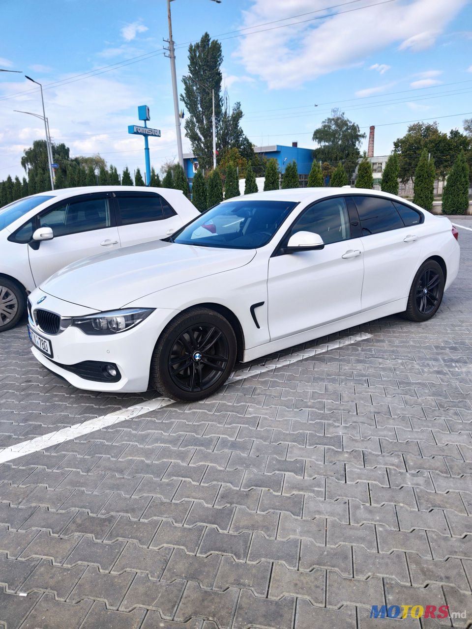 2017' BMW 4 Series photo #3