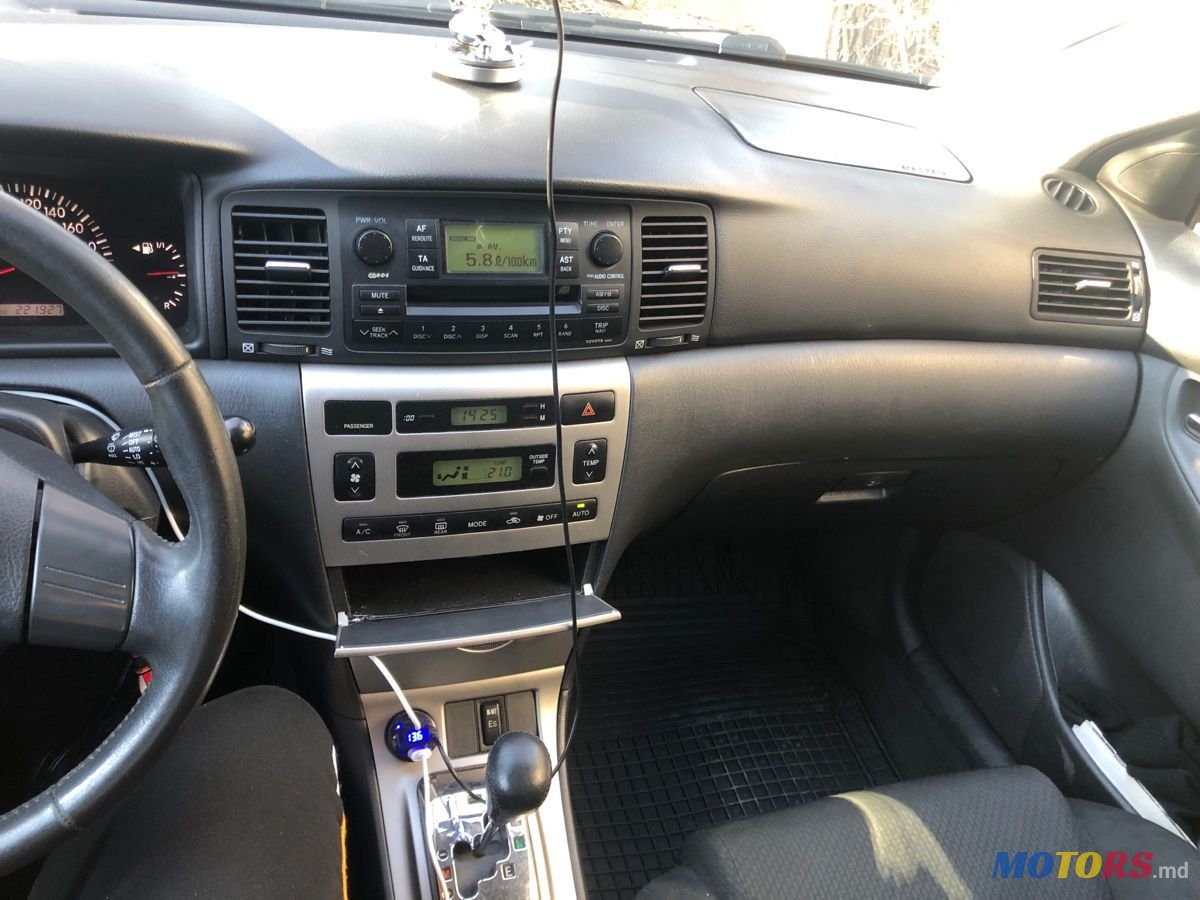 2005' Toyota Corolla photo #5