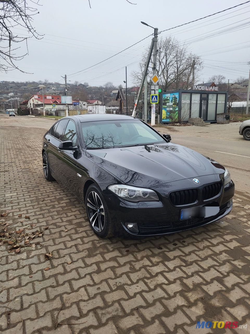 2013' BMW 5 Series photo #1