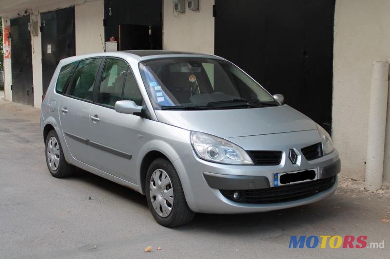 2007' Renault Scenic photo #1