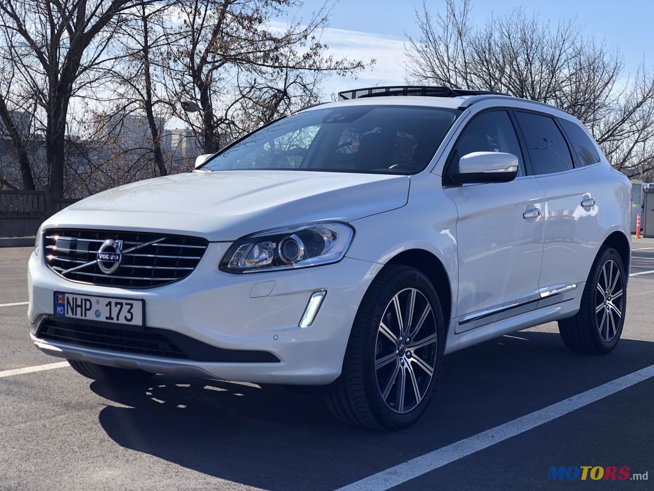 2017' Volvo XC60 photo #1