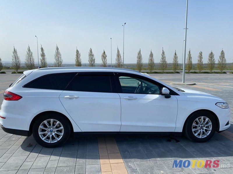 2015' Ford Mondeo photo #2