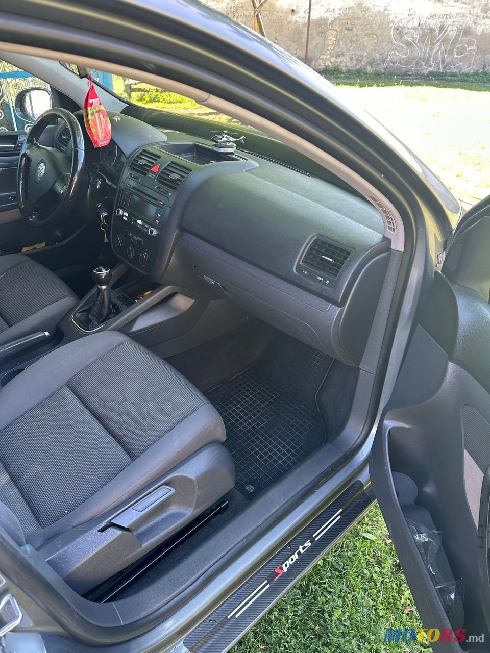 2007' Volkswagen Golf photo #6