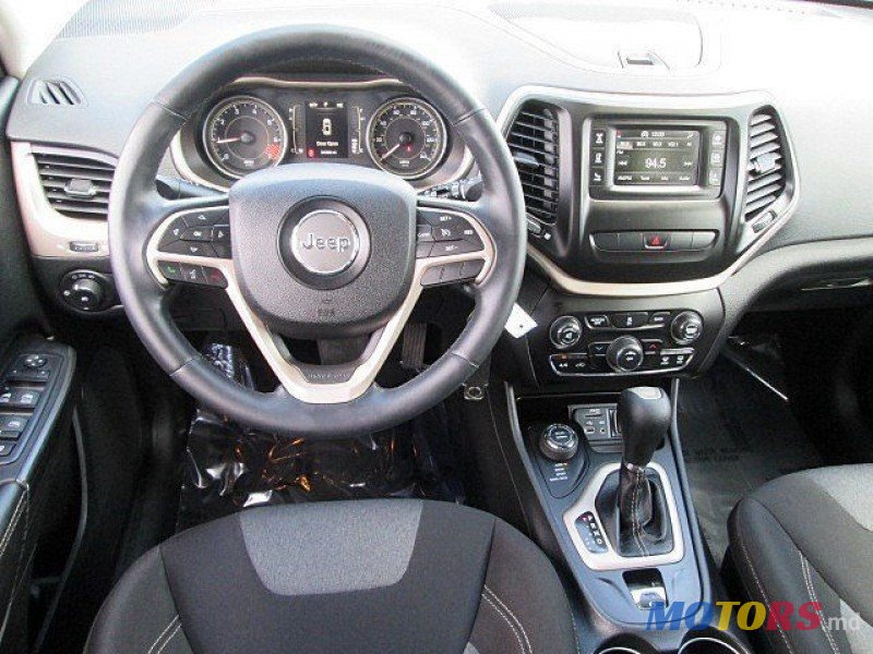 2014' Jeep Cherokee photo #2