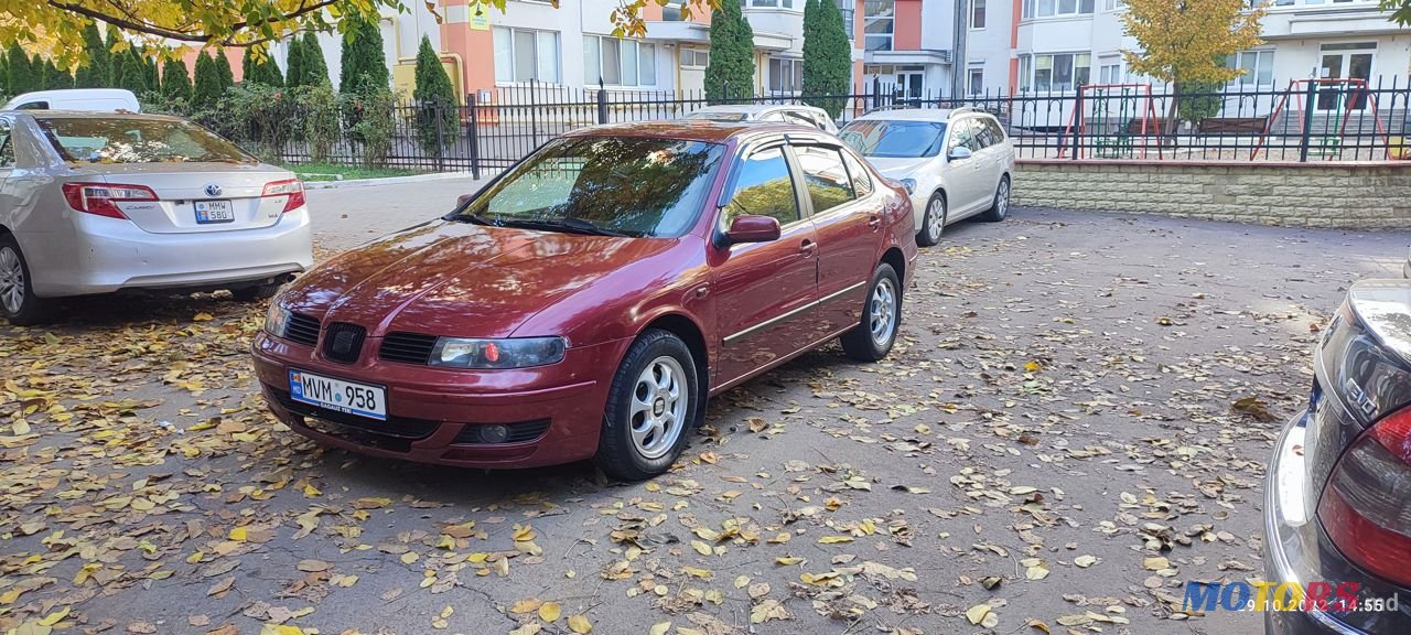 2001' SEAT Toledo photo #1