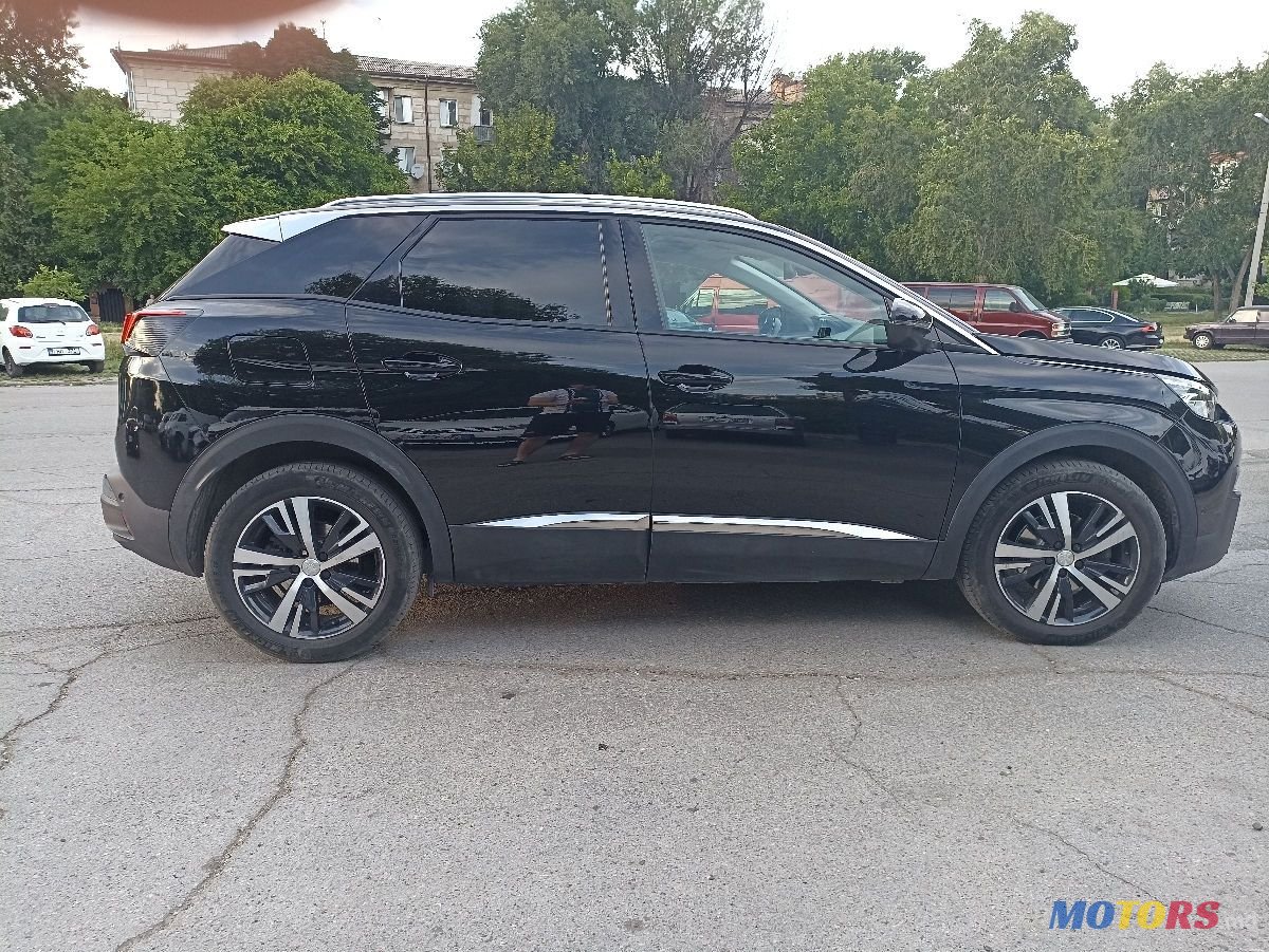 2019' Peugeot 3008 photo #6