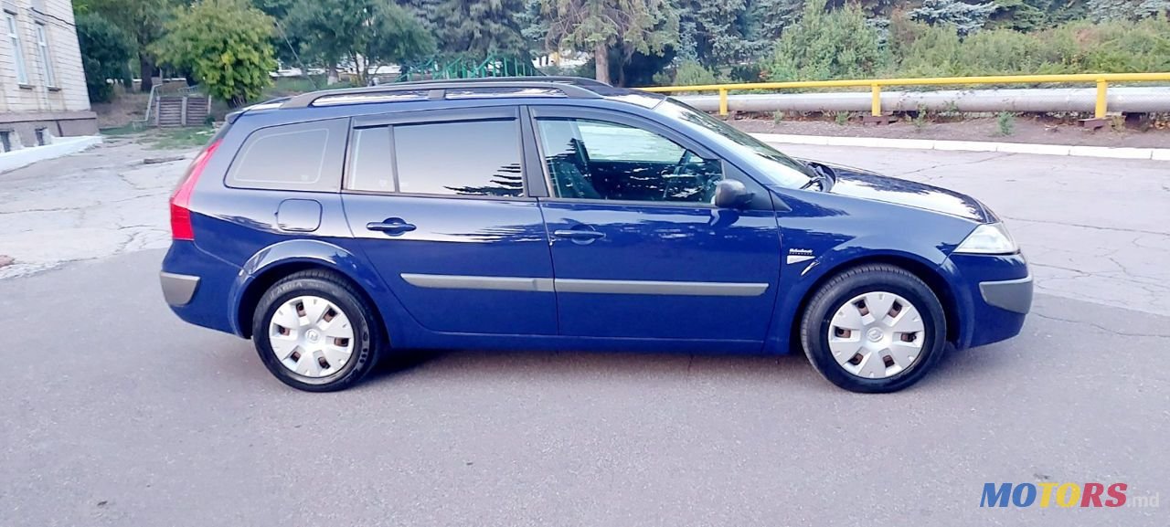 2007' Renault Megane photo #5