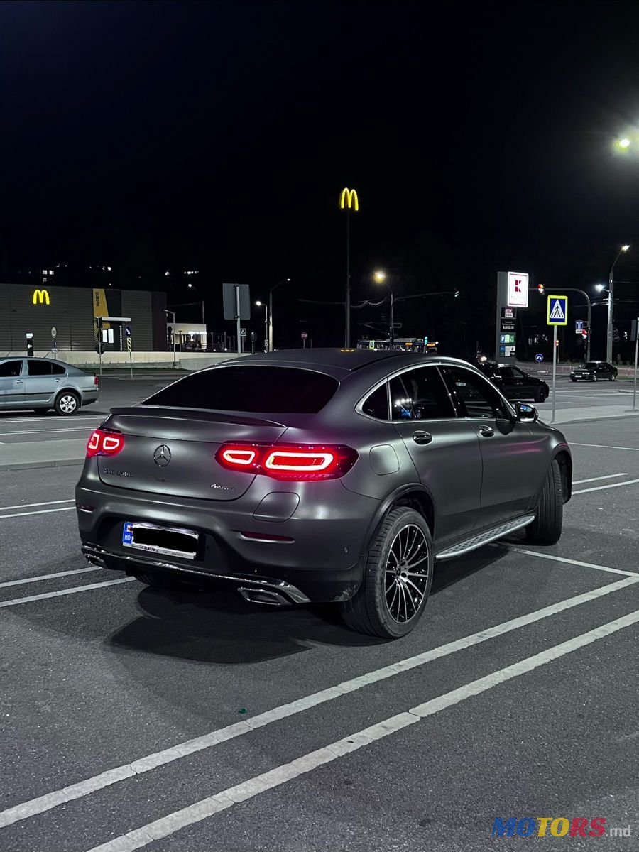 2021' Mercedes-Benz Glc Coupe photo #2